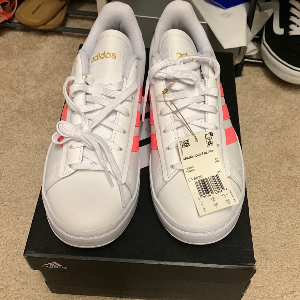 Adidas tennis shoes